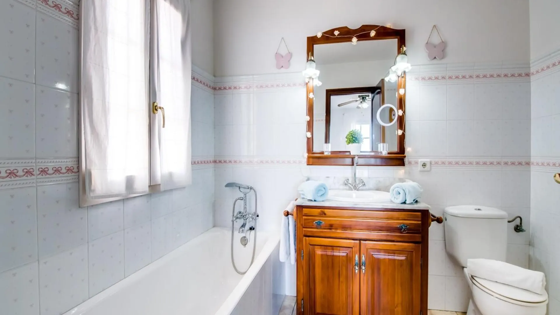 Hébergement de vacances Elegant Holiday Villa With Private Pool Alcúdia