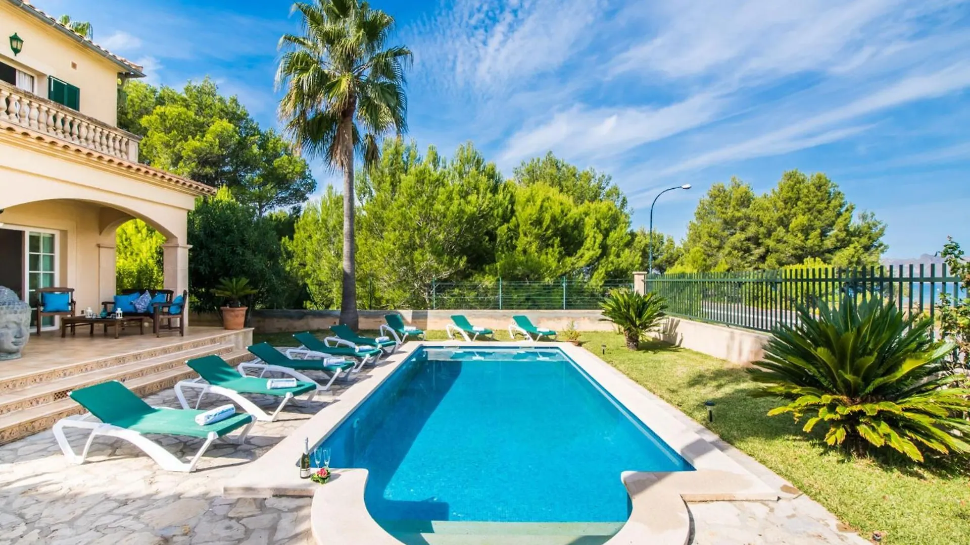 Prázdninový dům Elegant Holiday Villa With Private Pool Alcúdia