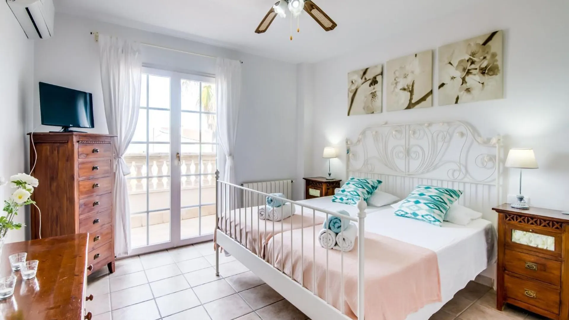Prázdninový dům Elegant Holiday Villa With Private Pool Alcúdia