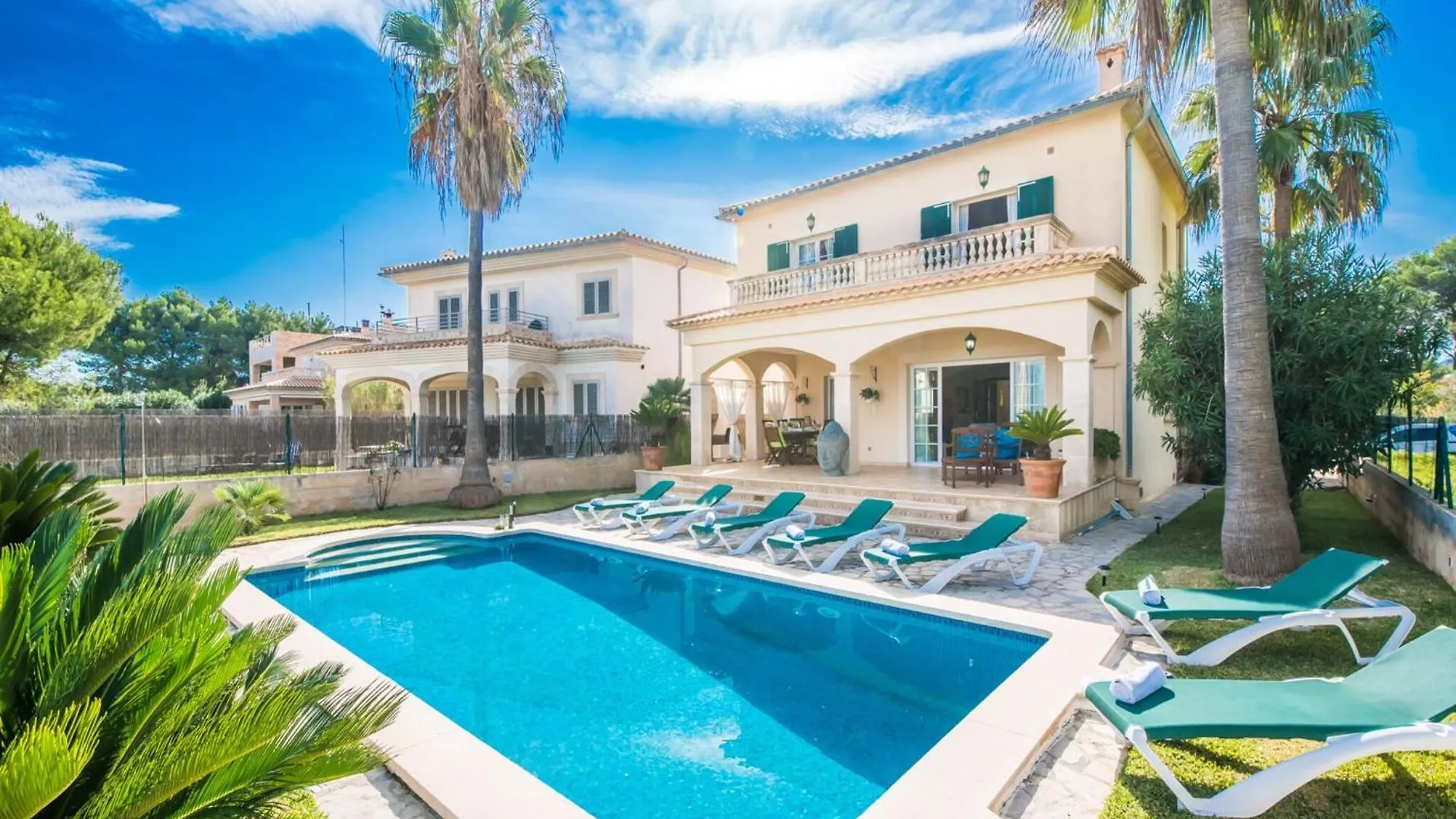 Prázdninový dům Elegant Holiday Villa With Private Pool Alcúdia
